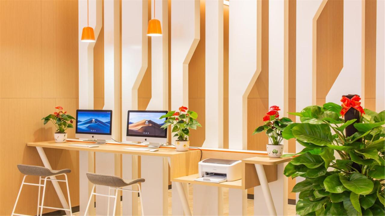 江门江海智选假日酒店 外观 照片